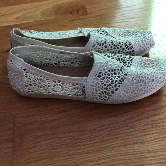 Crochet Toms - Picture 3 of 4